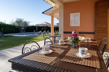 Otto a Loro Ciuffenna, Villa en Toscane avec piscine - Photo 15