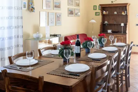 Otto a Loro Ciuffenna, Villa en Toscane avec piscine - Photo 24