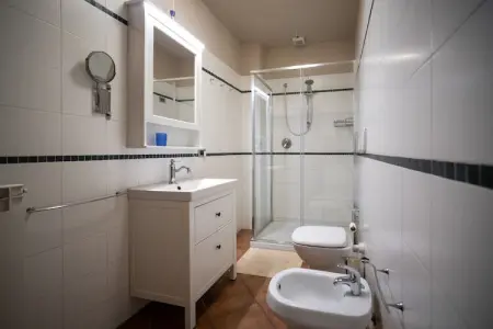 Otto a Loro Ciuffenna, Villa en Toscane avec piscine - Photo 39