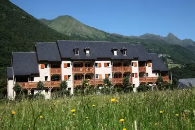 Appartement à Luz Saint Sauveur, Résidence Le Domaine du Val de Roland *** - L1067915