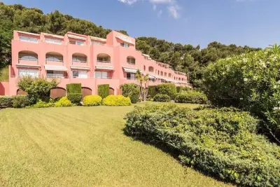 Appartement à ST MANDRIER, Résidence Pierre & Vacances  Les Jardins de la Côte d'Azur - L1068334