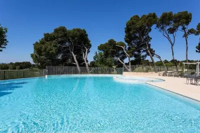 Appartement à Saumane de Vaucluse, Résidence Provence Country Club**** - L1068384