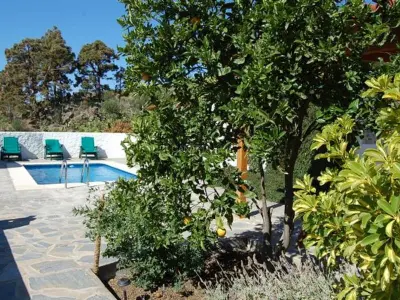 Gite à Granadilla de Abona, Gîte de charme avec piscine privée et jardin à Tenerife - L1068624