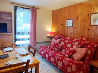 Appartement à Les Adrets Prapoutel, Studio cabine pieds pistes, proche école de ski, Adrets-Prapoutel - L1068652