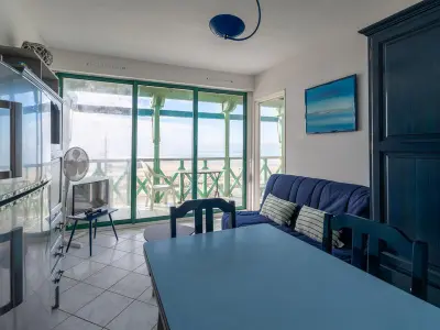 Appartement à Mimizan Mimizan Plage, Appartement Front de Mer pour 2 avec Parking à Mimizan Plage - L1068740