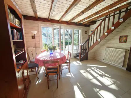 Villa landaise lumineuse avec jardin, proche plages et commerces à Piraillan - Photo 6