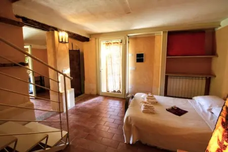 Astri, Ferme avec piscine, terrasse privée donnant sur la piscine - Photo 20