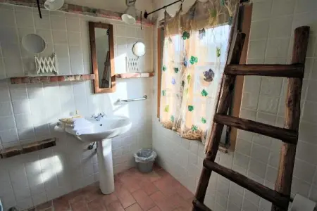 Astri, Ferme avec piscine, terrasse privée donnant sur la piscine - Photo 23