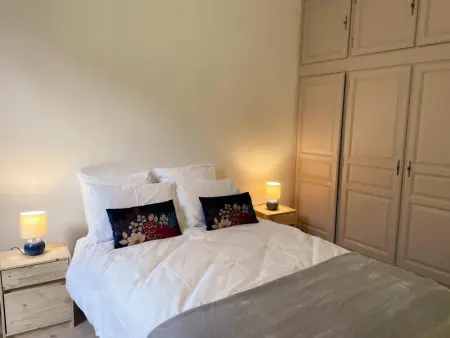 Triplex rénové au cœur de Blois avec Wifi, Appartement 8 personnes à Blois - Photo 10