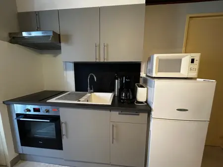 Studio centre La Roche-Posay, Wifi, parking gratuit - Photo 6