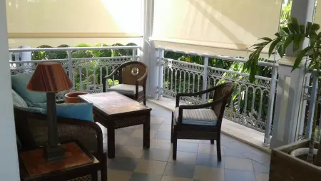 Appartement moderne à Saint-François 90 m² avec piscine partagée - Photo 4