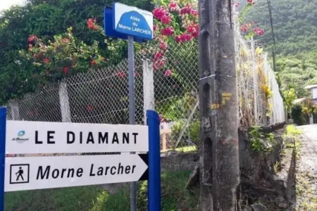 Appartement spacieux Les Anses-d'Arlet 100 m² vue mer et montagne - Photo 12