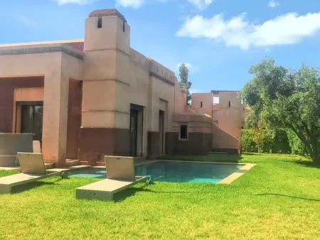 Villa élégante à Marrakech avec piscine privée. - Photo 1
