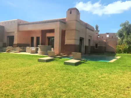 Villa élégante à Marrakech avec piscine privée. - Photo 2