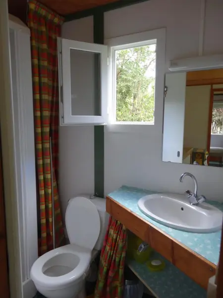 Bungalow Charmant à Pointe-Noire, Bungalow 6 personnes à Pointe Noire - Photo 6