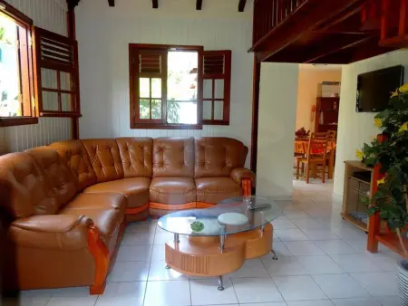 Maison conviviale à Saint-François avec piscine partagée - Photo 10