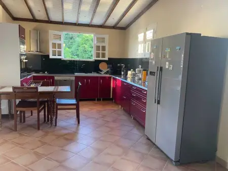 Maison spacieuse avec jardin au Diamant, proche plages - Photo 6