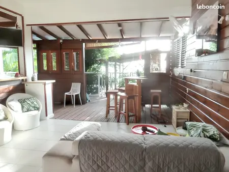 Maison spacieuse à Pointe-Noire avec piscine partagée 110 m² - Photo 4