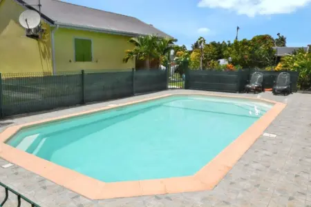 Maison à Saint François, Maison charmante à Saint-François avec piscine partagée - L1068959