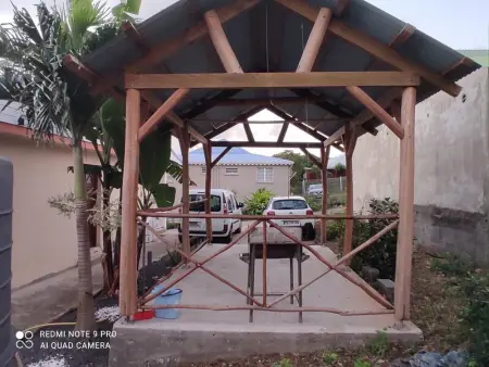 Appartement convivial au cœur de Le Moule avec piscine partagée - Photo 2