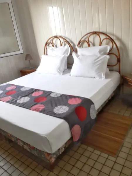 Bungalow charmant à Bouillante avec terrasse et barbecue - Photo 7