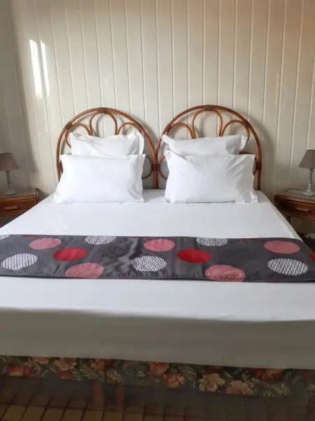 Bungalow charmant à Bouillante avec terrasse et barbecue - Photo 8