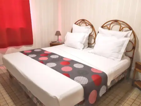 Bungalow charmant à Bouillante avec terrasse et barbecue - Photo 10