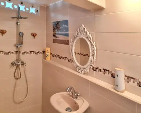 Studio de charme à Bouillante, 100 m², vue sur mer et montagnes - Photo 30