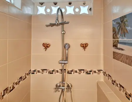 Studio de charme à Bouillante, 100 m², vue sur mer et montagnes - Photo 34