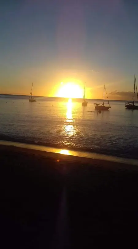 Studio de charme à Bouillante, 100 m², vue sur mer et montagnes - Photo 66