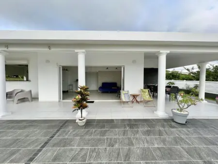 Villa élégante avec vue sur la mer au Diamant + Piscine privée - Photo 4