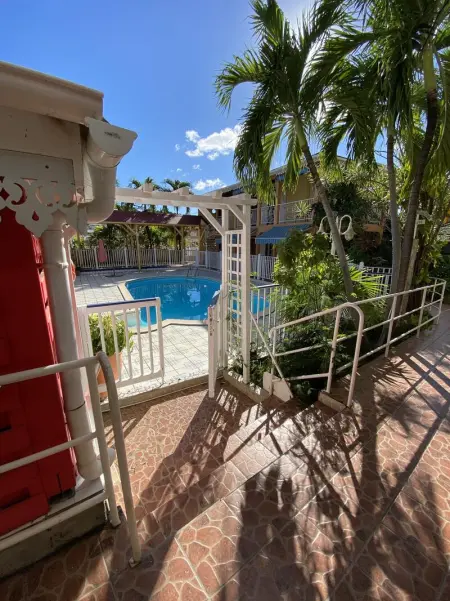 Appartement lumineux à Pointe-Noire 36 m² avec piscine partagée - Photo 9