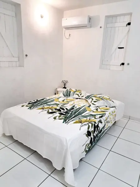 Maison confortable à Le Moule avec piscine partagée - Photo 7