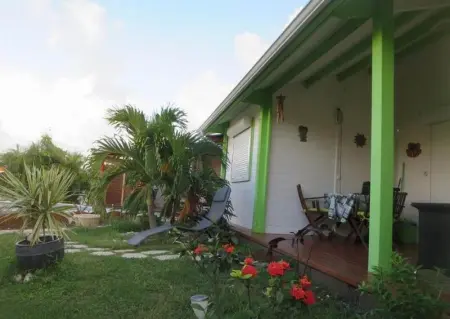 Bungalow charmant à Saint-François avec piscine partagée - Photo 8