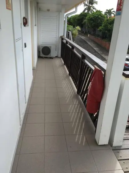 Appartement charmant à Saint-François avec piscine - Photo 7