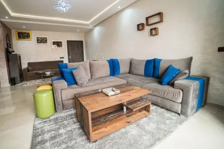 Appartement à Marrakesh, Appartement moderne au cœur de Marrakech, 62 m² avec parking - L1069069