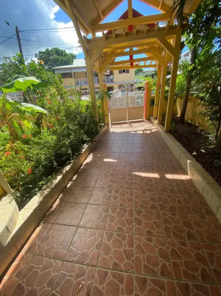 Charmant appartement avec piscine partagée à Pointe-Noire - 36m² - Photo 11