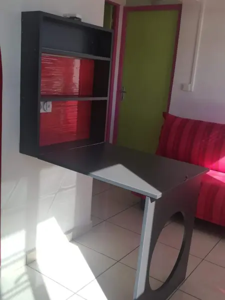 Appartement charmant à Le Gosier / 35 m² / Terrasse ensoleillée. - Photo 2