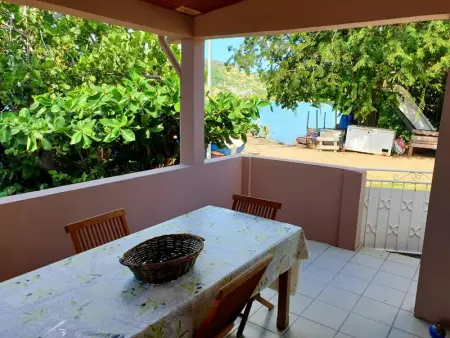 Maison charmante aux Anses-d'Arlet avec vue sur la mer - Photo 1
