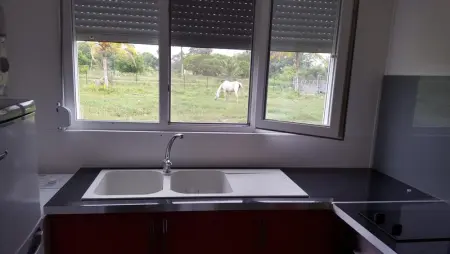 Maison charmante à Macouria avec jardin et climatisation. - Photo 1