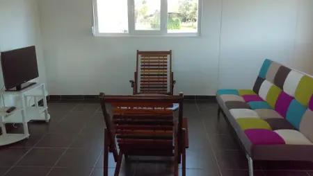 Maison charmante à Macouria avec jardin et climatisation. - Photo 3