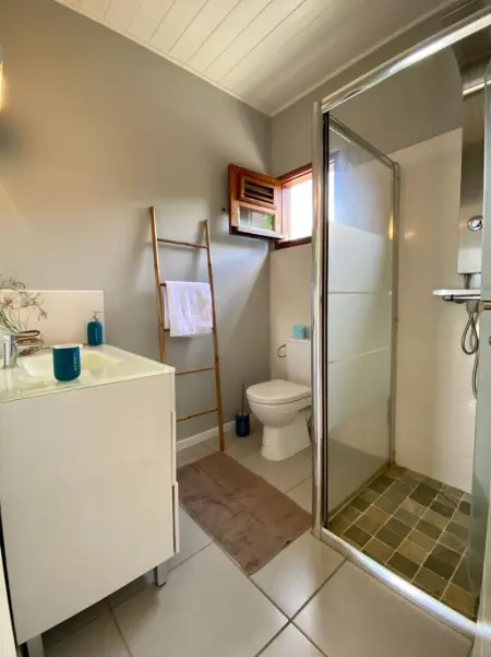 Villa confortable proche de Case-Pilote avec piscine privée - Photo 4