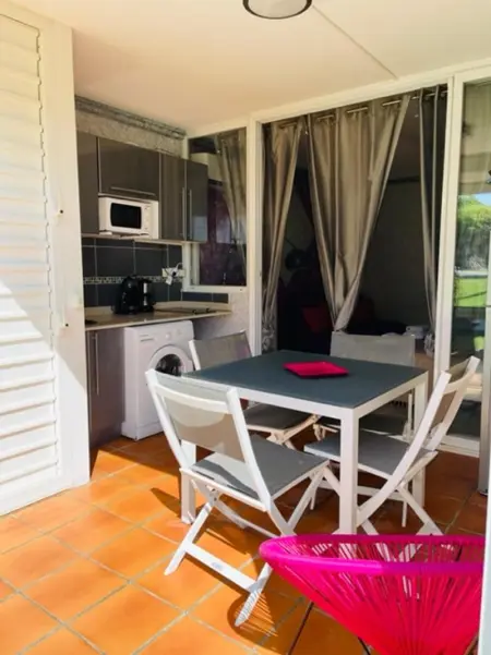 Studio Confort Anse Des Rochers 27m² Piscine, Appartement 2 personnes à Saint François - Photo 2