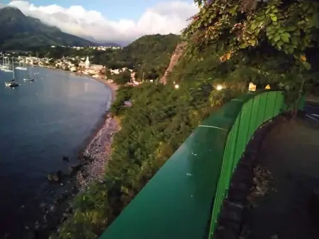 Maison charmante à Saint-Pierre avec parking et Wi-Fi. - Photo 24