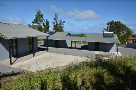 Maison à Saint Joseph, Maison avec vue sur mer à Saint Joseph, terrasse et jardin clôturé - L1069150