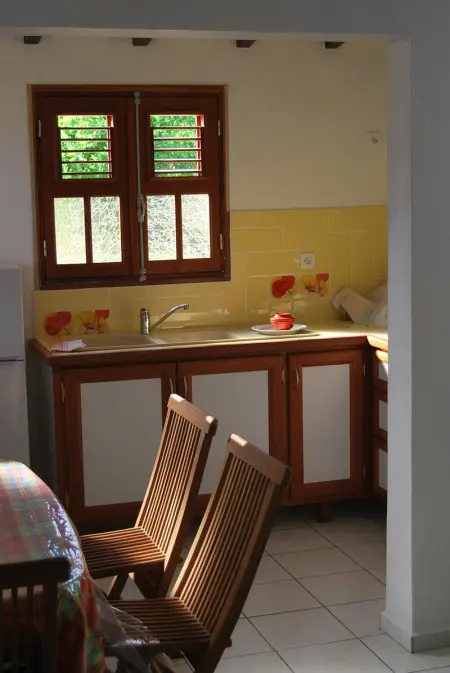 Maison charmante Grand-Bourg, Maison 2 personnes à Grand Bourg - Photo 5