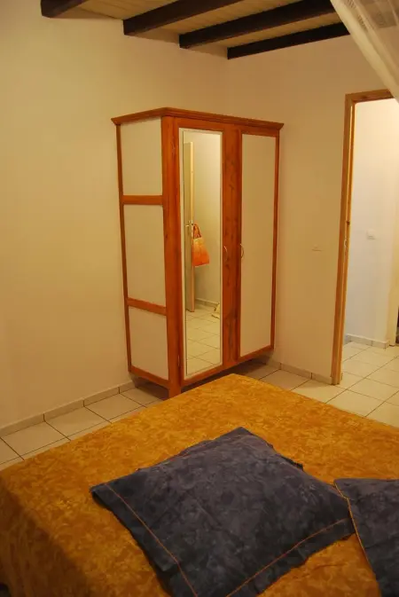 Maison charmante Grand-Bourg, Maison 2 personnes à Grand Bourg - Photo 7