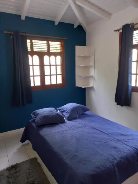 Maison en bord de mer à Saint-Claude avec jardin et vue imprenable - Photo 5