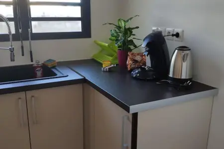 Appartement charmant à Saint Pierre 44 m² avec jardin clôturé - Photo 7