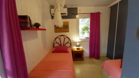 Charmant bungalow à Bouillante avec vue sur la mer - Photo 8